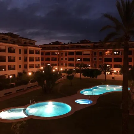 Atico De Jardines Διαμέρισμα Denia